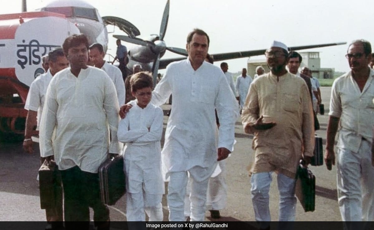 Rahul Gandhi Remembers Father Rajiv Gandhi On His Death Anniversary