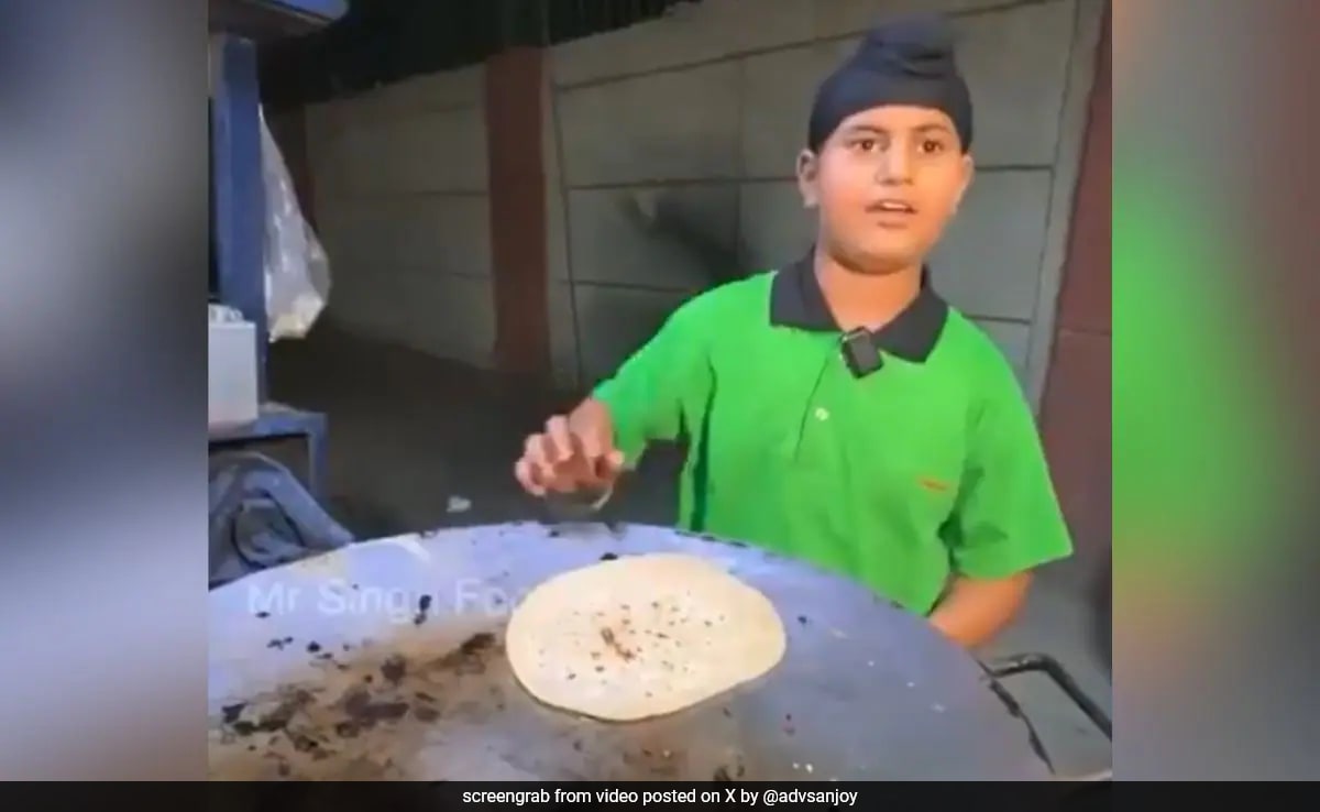 Anand Mahindra Offers To Support Young Boy Selling Rolls On Roadside Cart