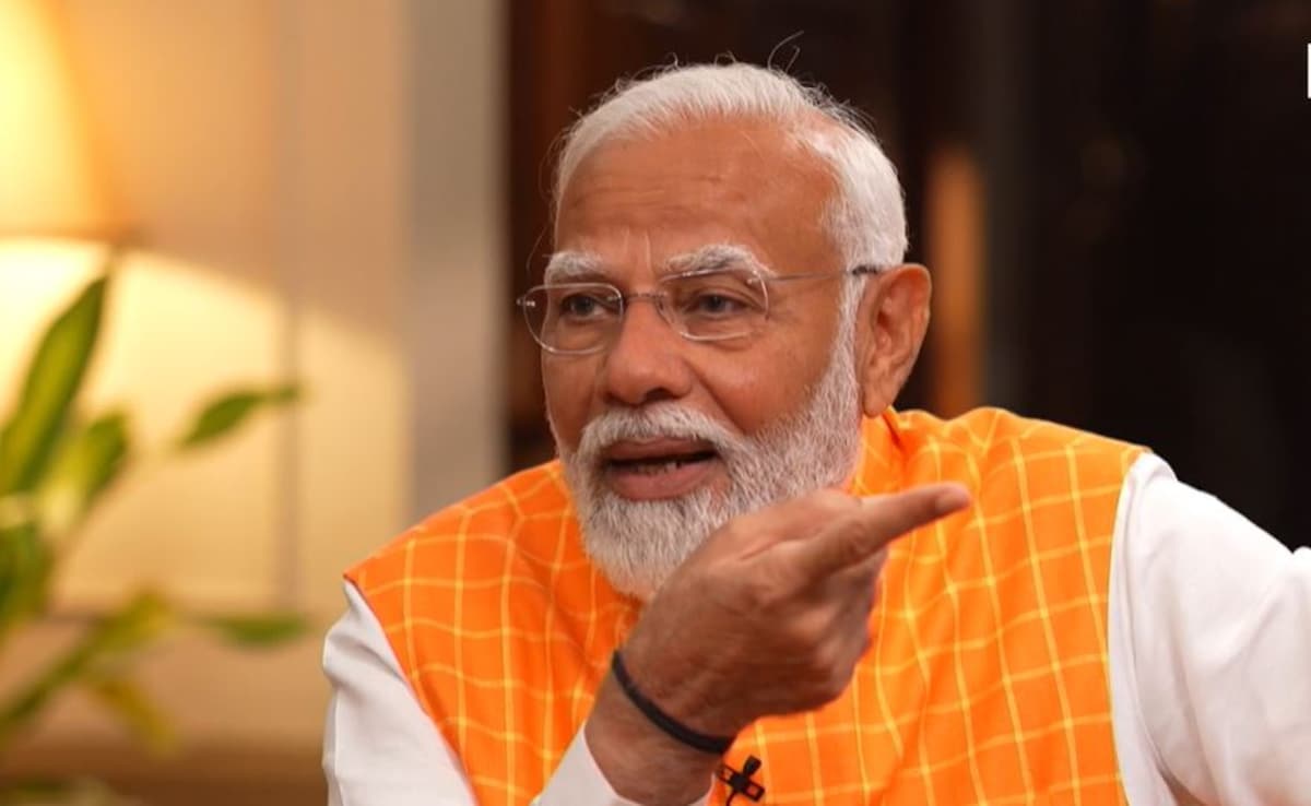 You are currently viewing PM Modi Reveals "Surprise" Element In Election-Year Interim Budget