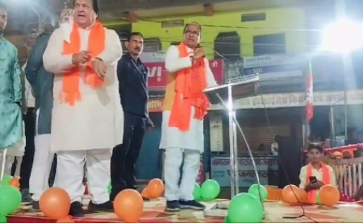 On Camera, BJP MLA Threatens Cop For Turning Off Shivraj Chouhan's Mike