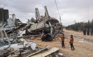 Read more about the article Hamas Says Will Continue Truce Talks “Positively” Despite Rafah Evacuation