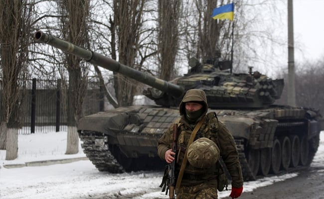 Ukrainian Soldier Draws Horrors Of War, Says It Helps To Not “Go Mad”