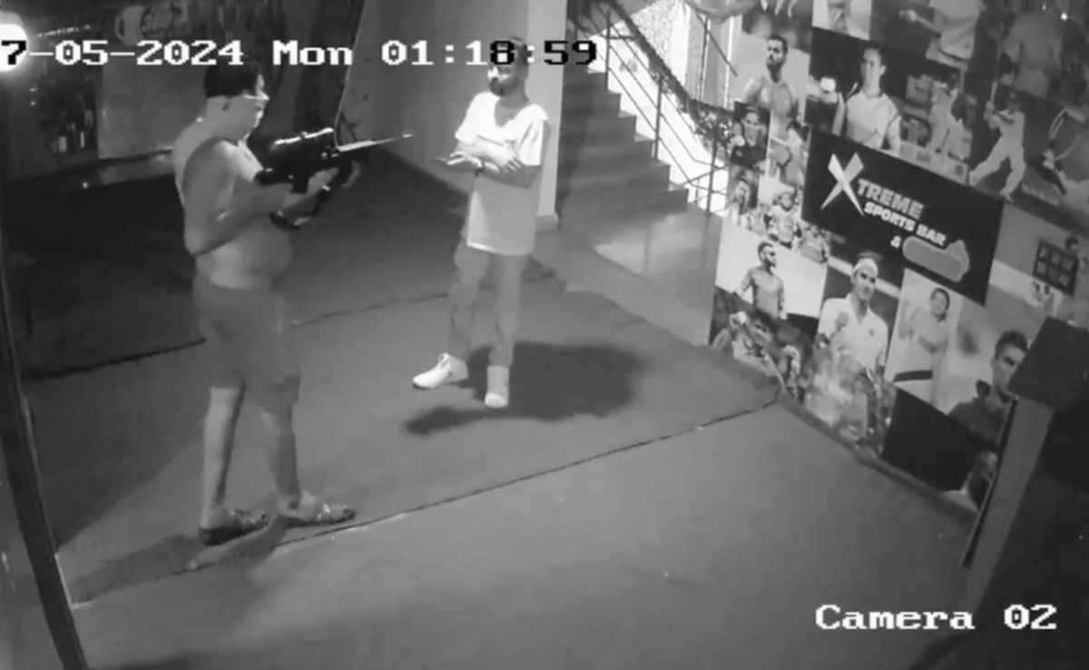 Video: Man In Shorts Shoots Dead DJ At Bar After He Was Refused Alcohol