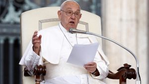 Read more about the article Pope Francis used vulgar word towards LGBT community, says Italian media