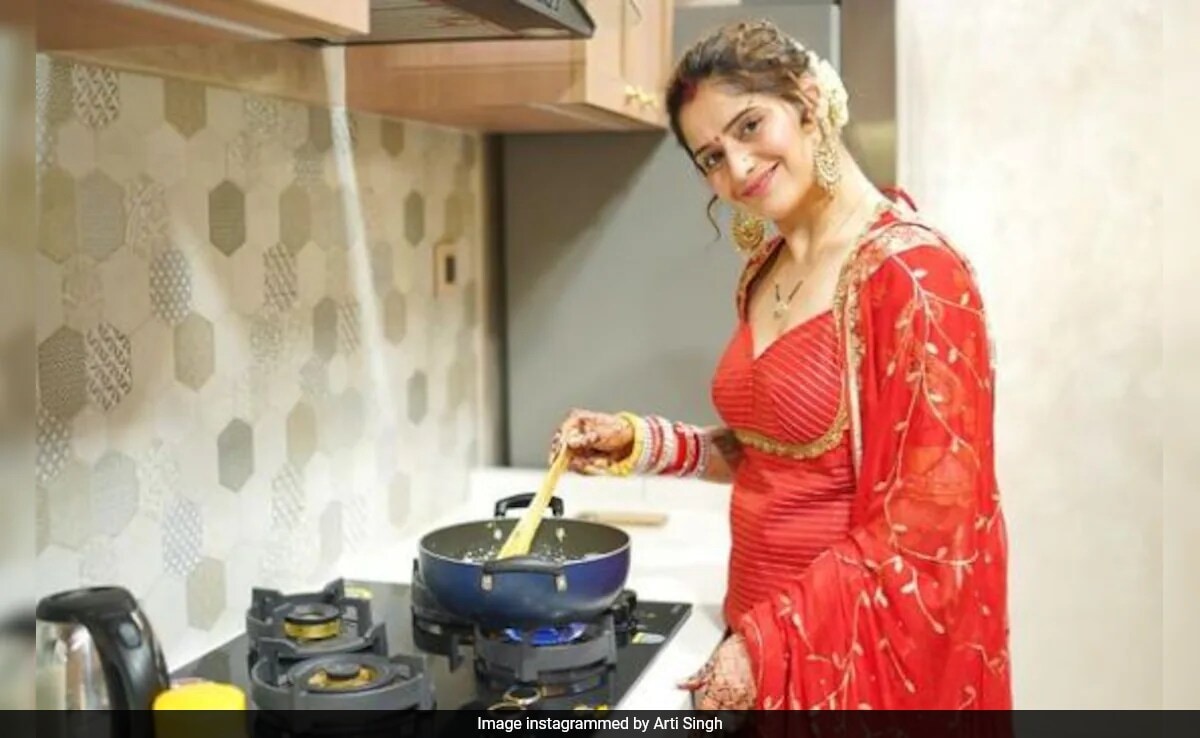 Newlywed Arti Singh Shares Pics From Pehli Rasoi