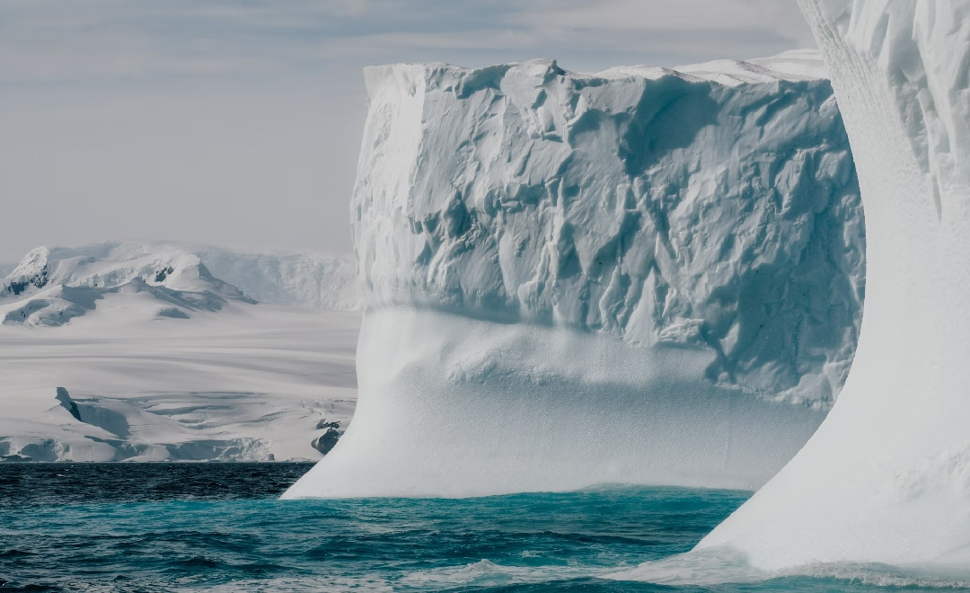 You are currently viewing Climate Change Key Factor Of Record-Low Antarctic Sea Ice: Study
