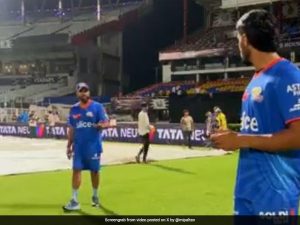 Read more about the article Watch: Rohit Repeats "Garden Mein" Taunt, MI Star Gives Priceless Response