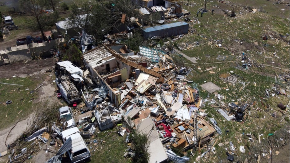 Video: Tornado rips off roof of house, snaps power as multiple US states, Texas, Arkansas, Oklahoma, grapple with destruction