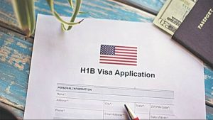 Read more about the article H-1B workers who have been laid off can stay beyond 60 days in US, says USCIS