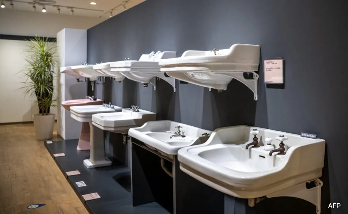 Japan’s High-Tech Toilets Go Global