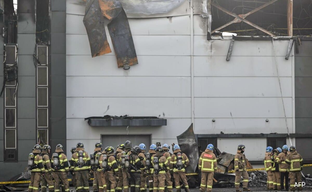 You are currently viewing 18 Chinese Nationals Among 22 Killed In Massive Fire At South Korea Battery Factory