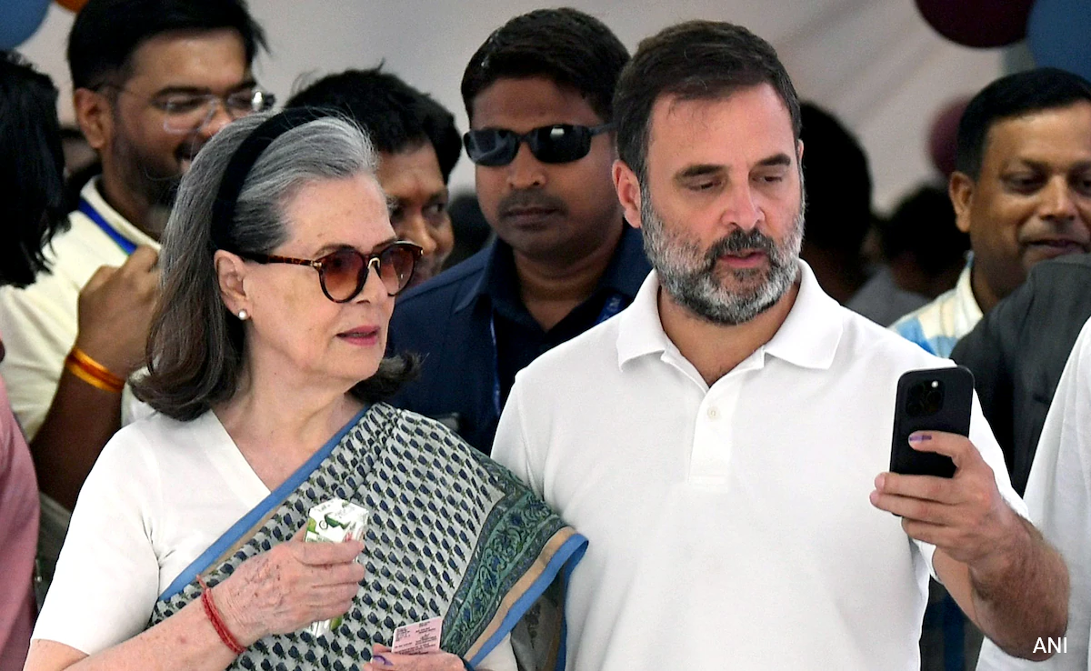You are currently viewing Sonia Gandhi Re-Elected As Congress Parliamentary Party Chairperson