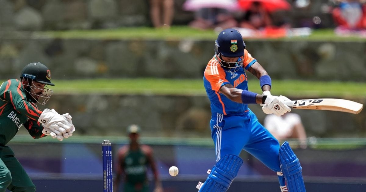Read more about the article गरजता बल्ला, उड़ती गेंद… हार्दिक पंड्या ने बल्लेबाजी में दिखाए तेवर
