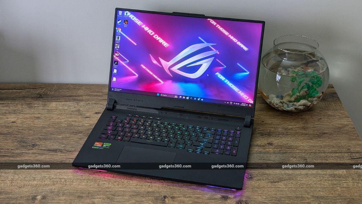 You are currently viewing Asus ROG Strix Scar 17 X3D Review: AMD Ryzen 9 for the Kill