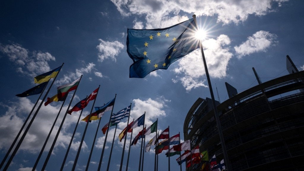 Read more about the article European Union elections begin; war, immigration drive right-wing momentum