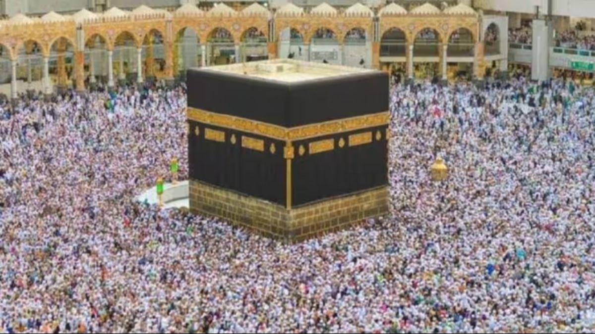 You are currently viewing 550 Haj pilgrims die amid scorching heat in Mecca, mercury rises to 51 degrees