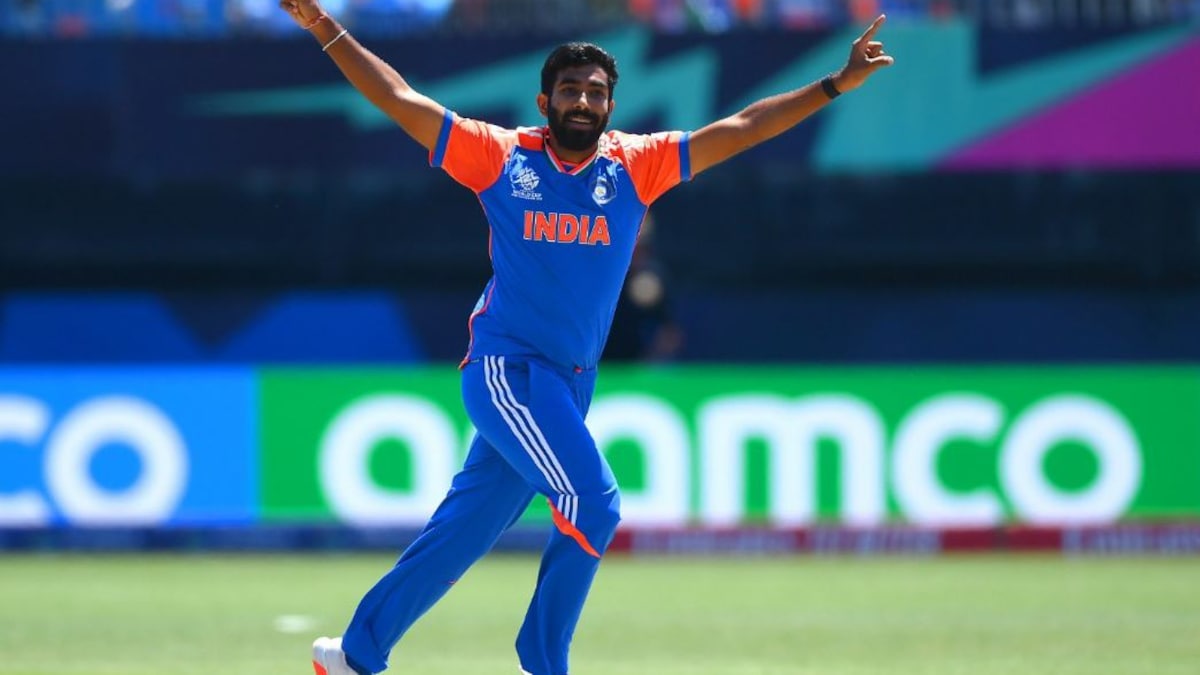 Read more about the article "This Is Not A Test Match": Kapil Dev Schools Rohit Over Bumrah's Role