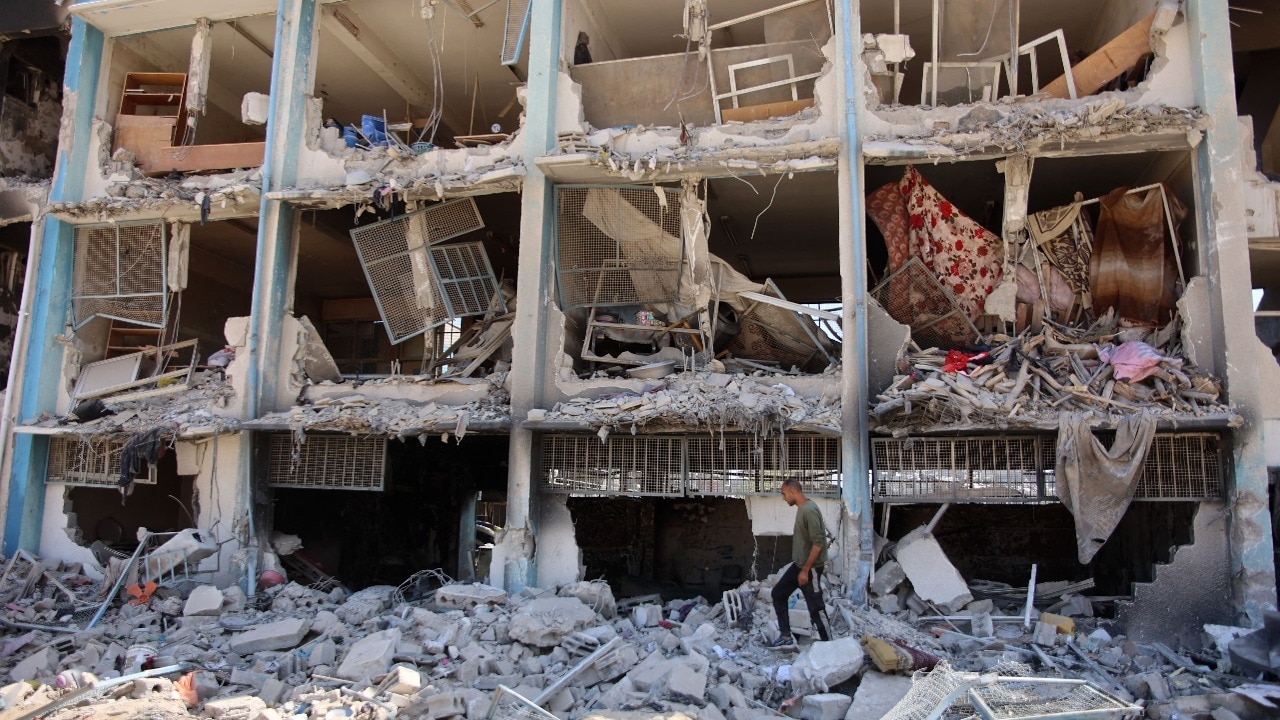 You are currently viewing Israel strikes Gaza school housing Hamas militants