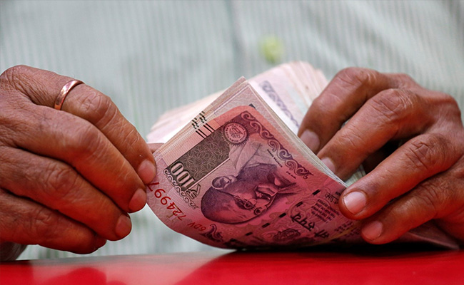 Corruption In Instalments? Officials Accept Bribes In EMIs in Gujarat