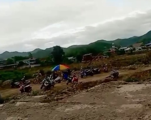 You are currently viewing Cops Stop Bid To Set Up Market In Area Where Buildings Razed In Churachandpur