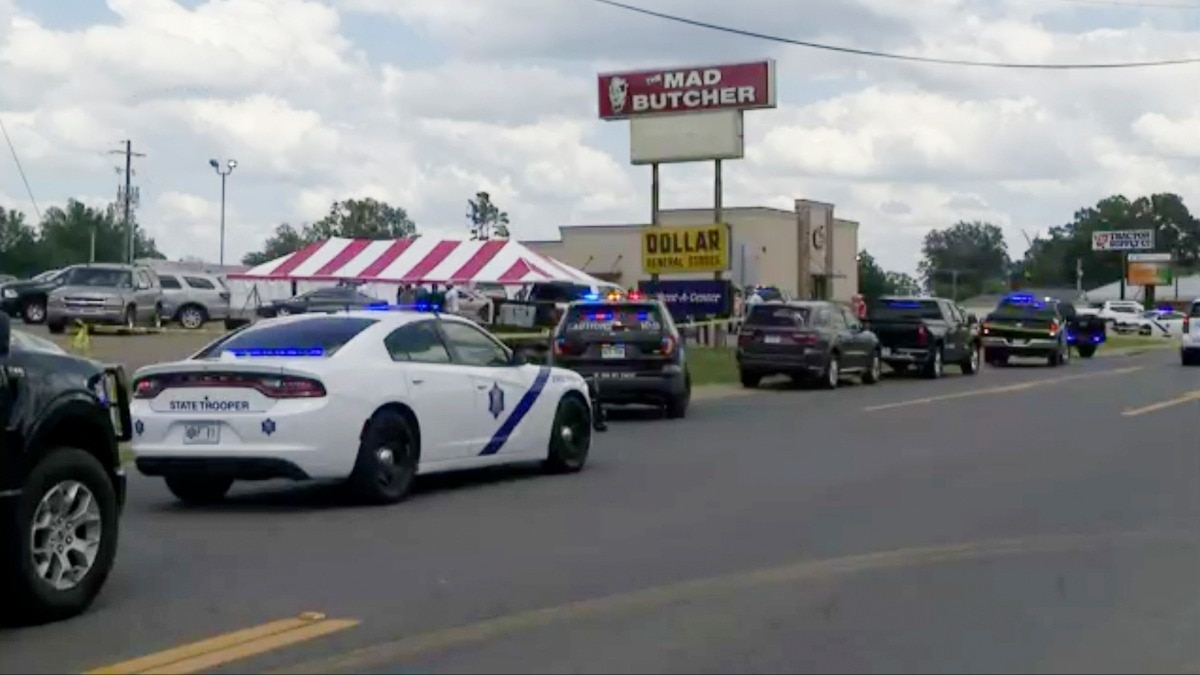 You are currently viewing Two killed, six injured in shooting at grocery store in US’s Arkansas