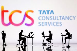 Read more about the article TCS Launches Generative AI Aggregation Platform WisdomNext for Businesses