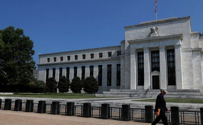 US Fed Holds Interest Rates, Now Sees Just One Cut This Year