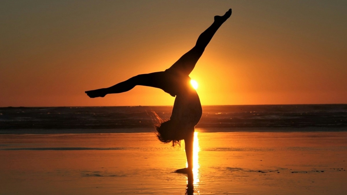 Read more about the article Yoga aficionados commemorate International Yoga Day in Washington