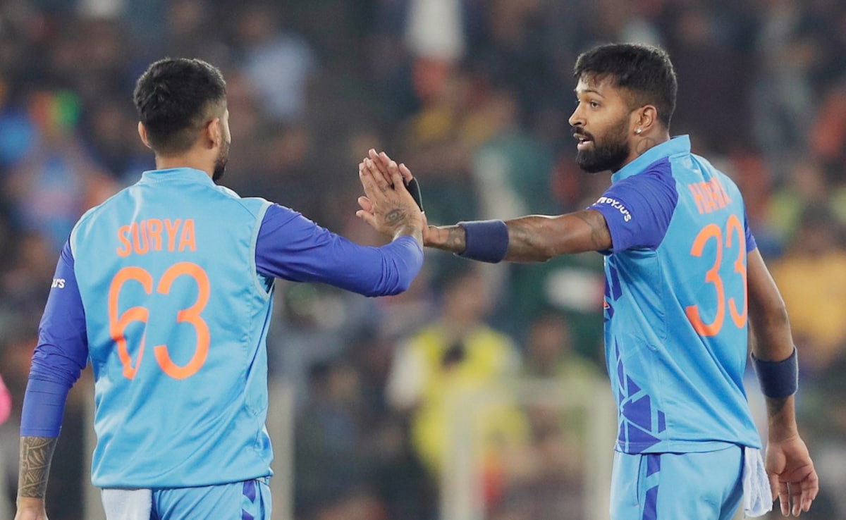 Doubts Over Pandya Leading MI In SKY's Presence Post India Captaincy Snub?