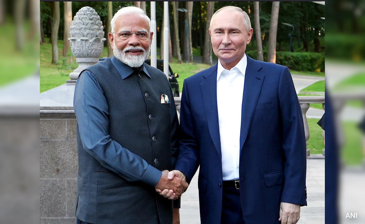 PM Modi Hails Russia As India's "All-Weather Friend", Lauds Putin's Leadership