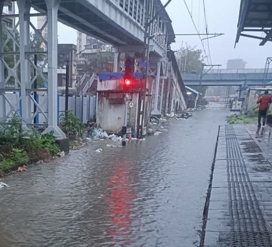 Mumbai Rain LIVE: Disaster Relief Force Deployed, More Rain Expected Soon