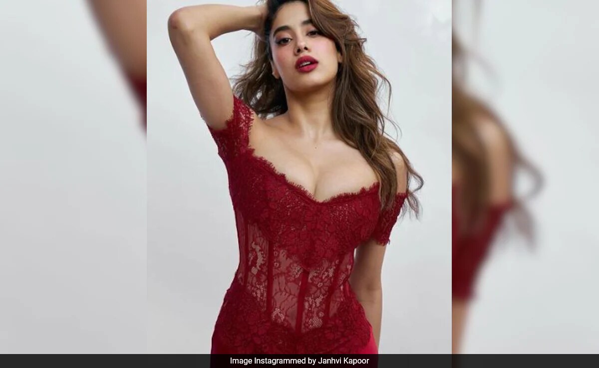 Why Janhvi Kapoor Went Back To The Person She Broke Up With: "It Was Very Extreme"