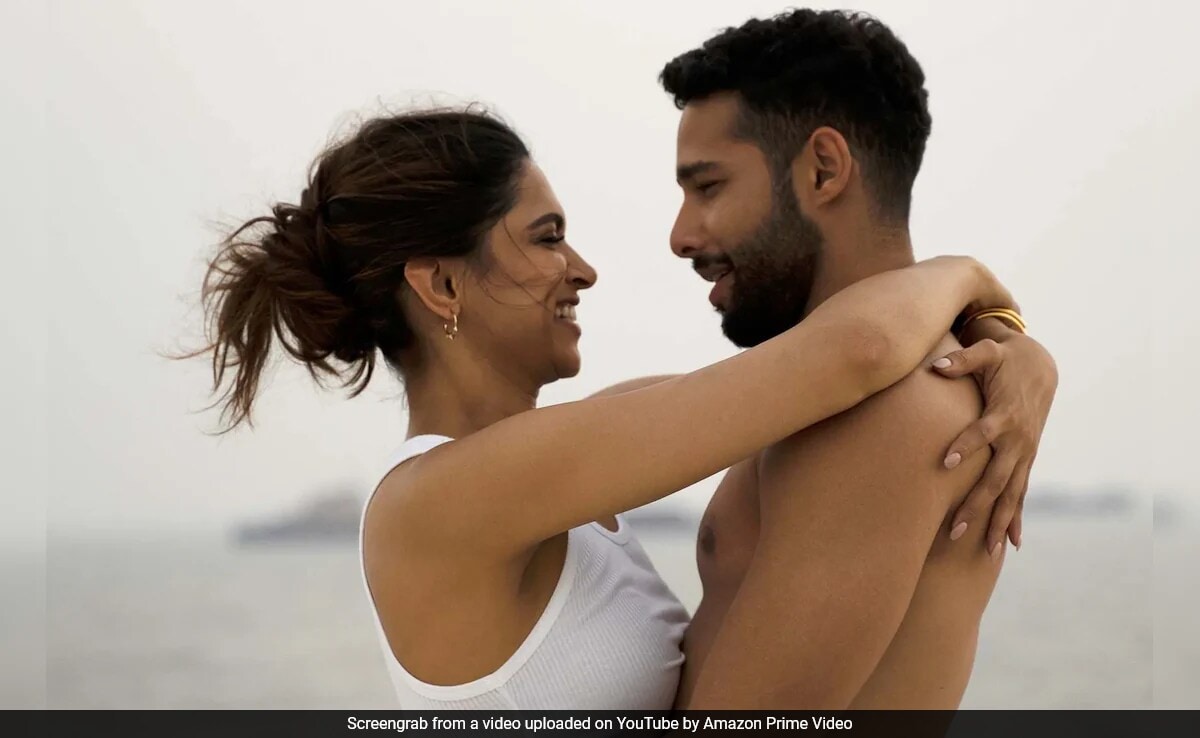 Siddhant Chaturvedi On Doing Intimate Scenes With Deepika Padukone In Gehraiyaan: "All My Relatives Lost It"