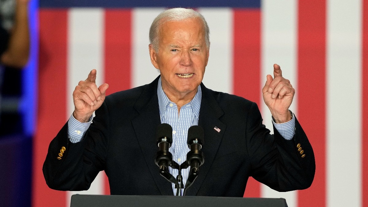 Joe Biden makes yet another gaffe, says will beat Donald Trump again in 2020