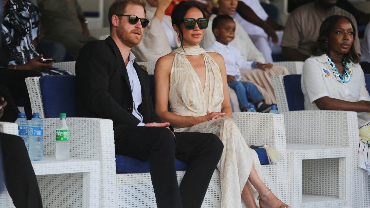 Prince Harry ‘bored’ with wife Meghan Markle longs for home: Report