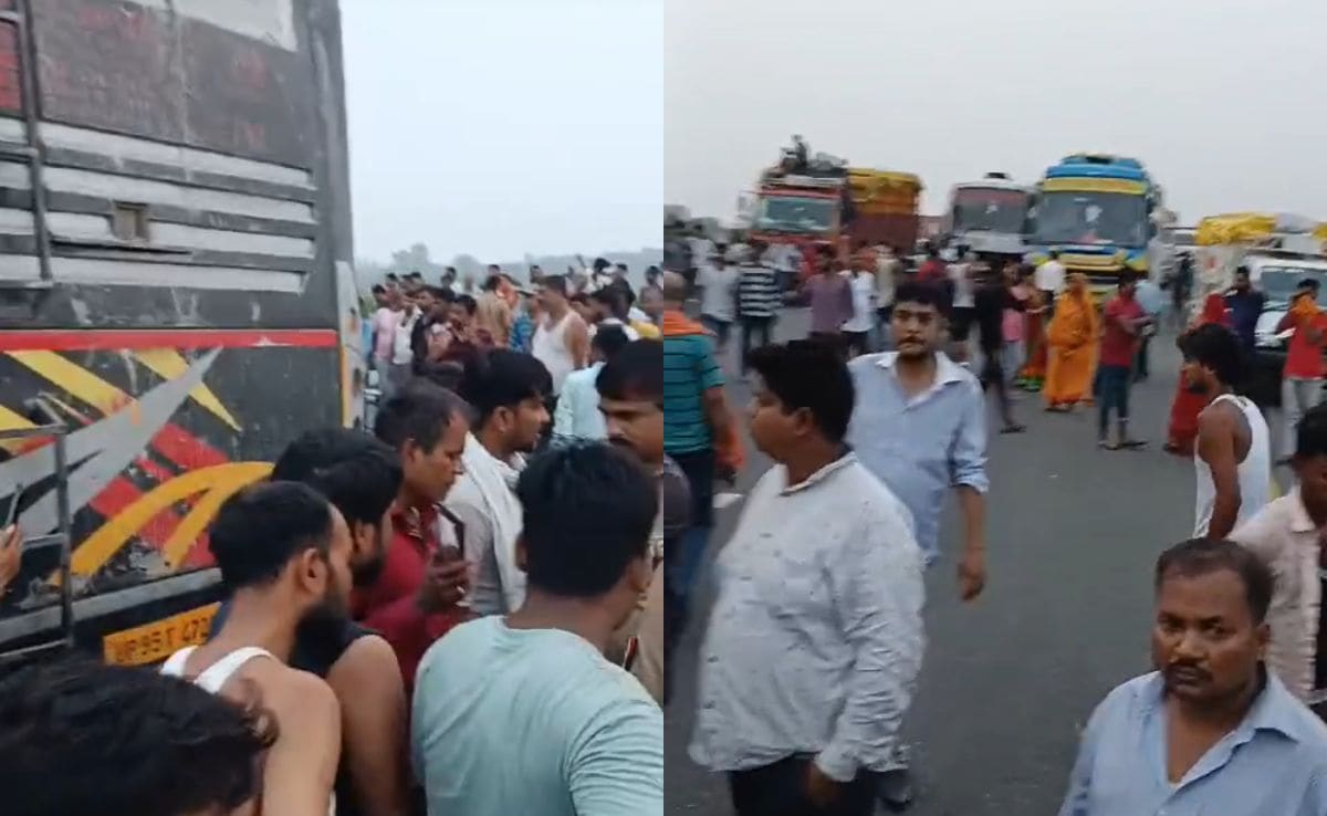 18 Killed As Double-Decker Bus Rams Milk Container On Lucknow-Agra Expressway