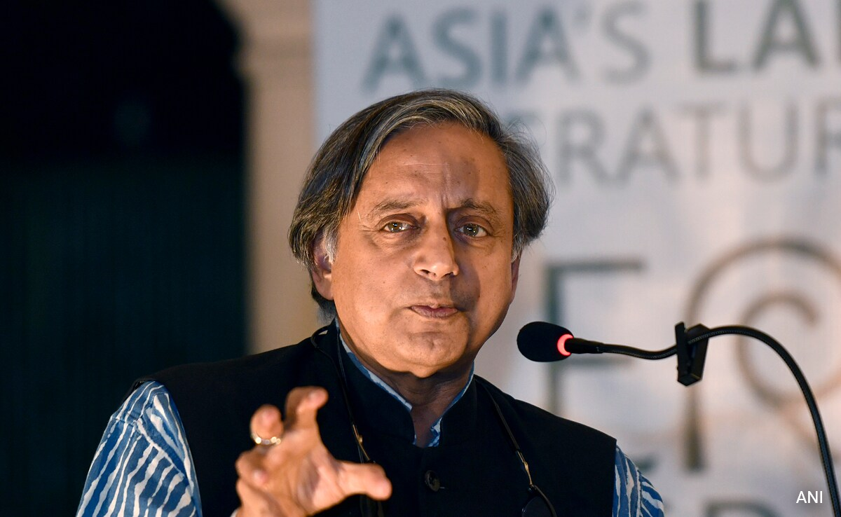 "400 Paar, But In Another Country": Shashi Tharoor's UK-Themed Dig At BJP