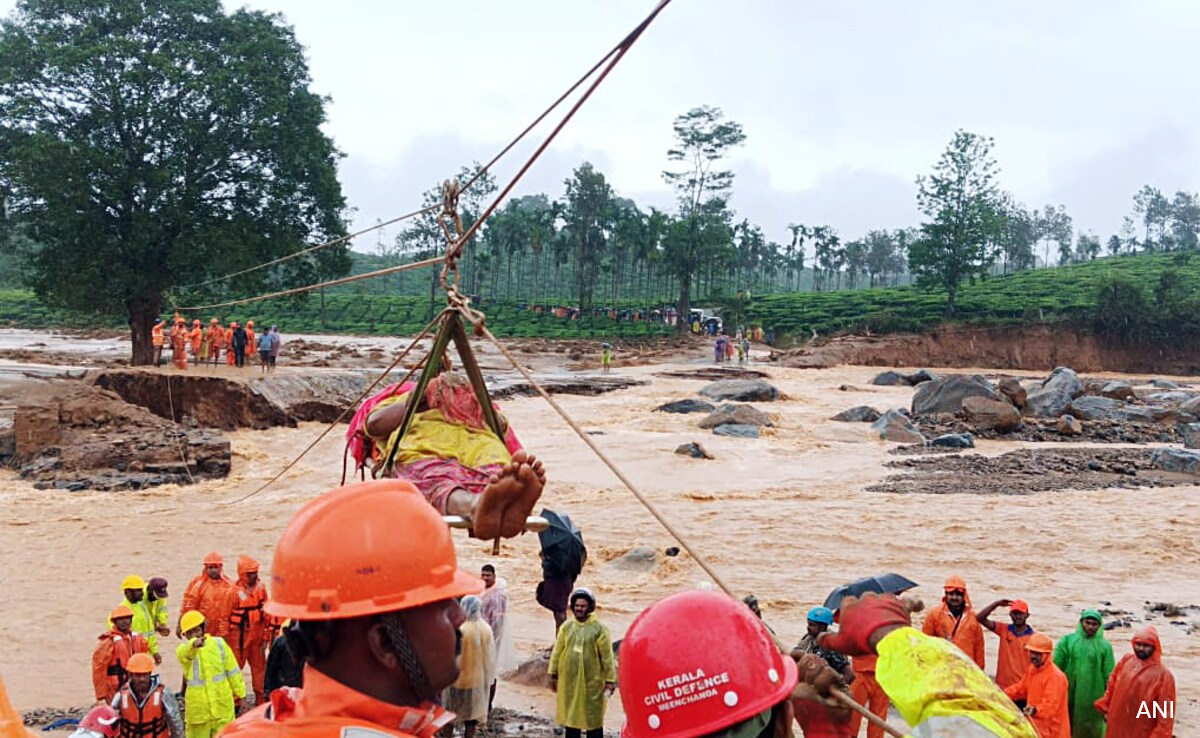 11 Members Of Wife's Family Missing in Wayanad Landslide, Says Survivor