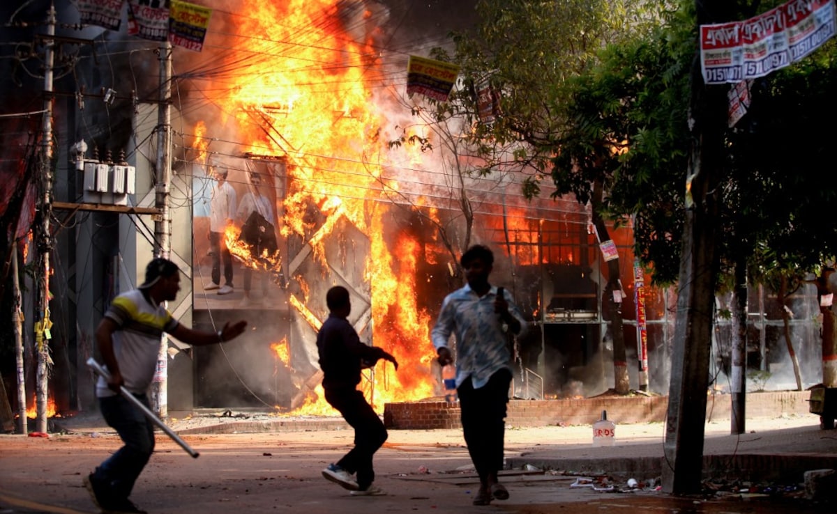 Deeply Concerned About Reports Of Violence In Bangladesh: US