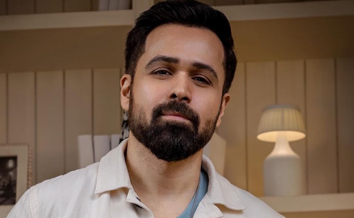 With "Great Company And Fabulous Views", Emraan Hashmi's Family Vacation Is "Done Right"