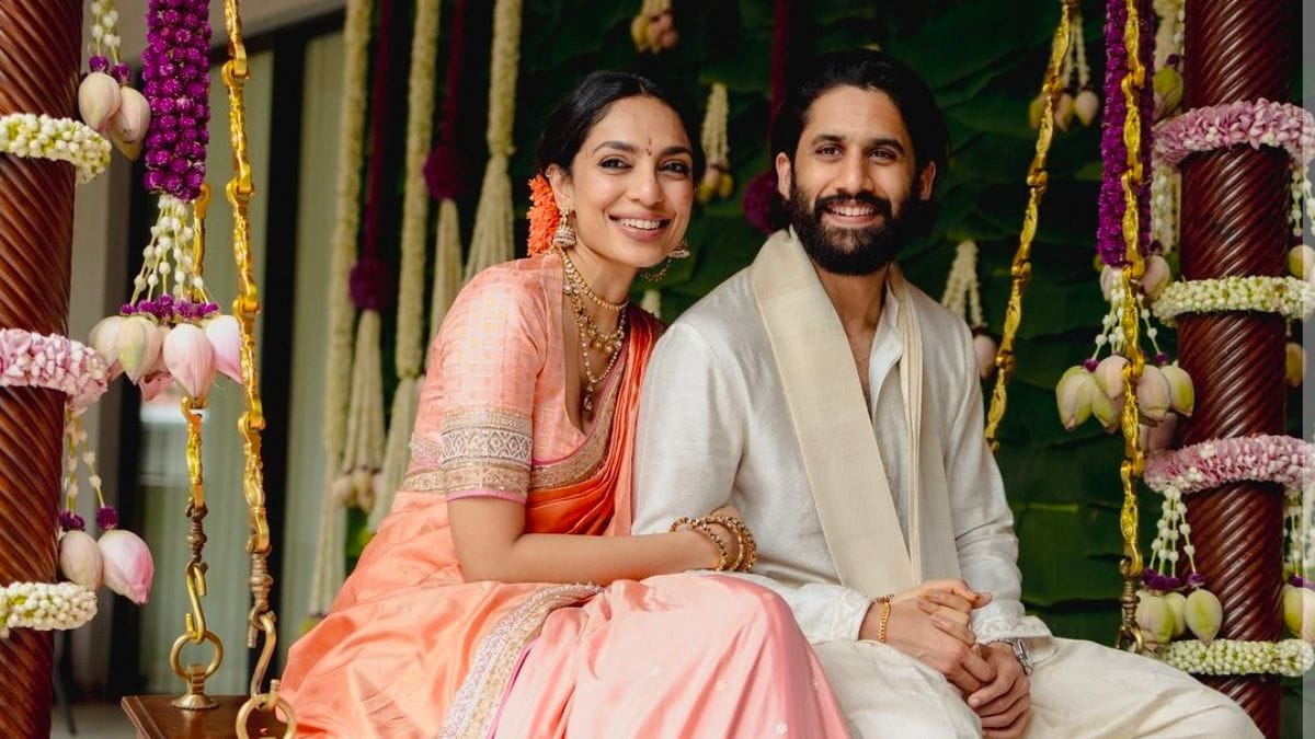 Sobhita Dhulipala And Naga Chaitanya's New Pics From Engagement Ceremony Are Love, Actually