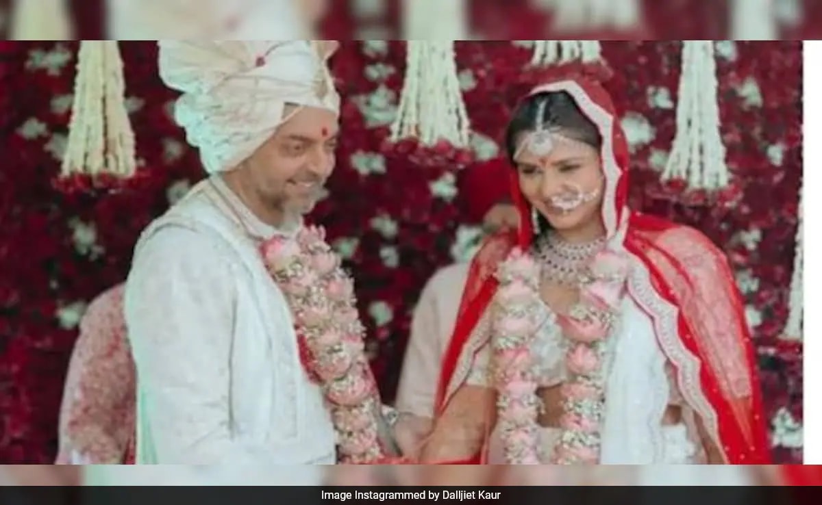 Dalljiet Kaur Files FIR Against Estranged Husband Nikhil Patel On The Ground Of "Cruelty": Report