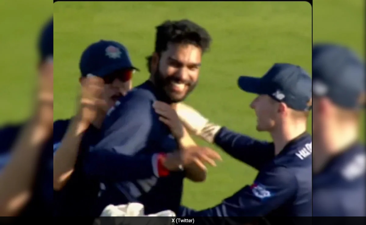 2 Wickets In 2 Balls: Iyer Guides Lancashire To Win vs Worcestershire