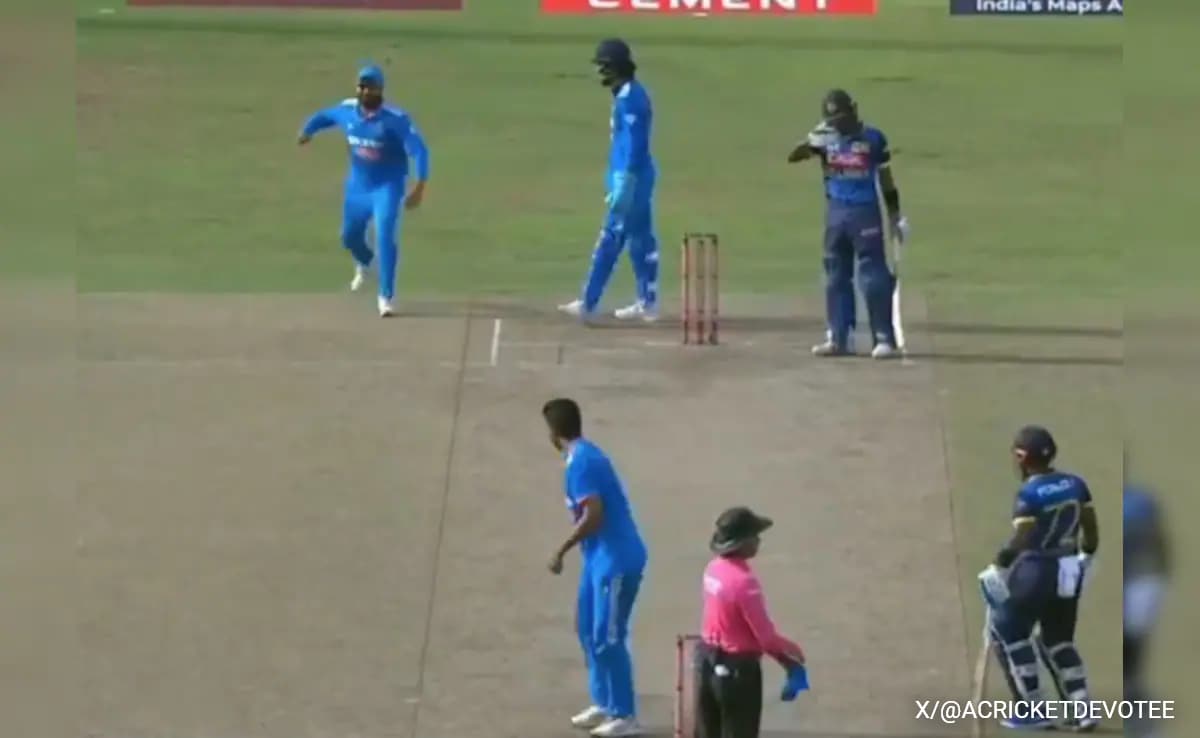 Watch: Rohit Jokingly Runs To Hit Sundar, Leaves Everyone In Splits