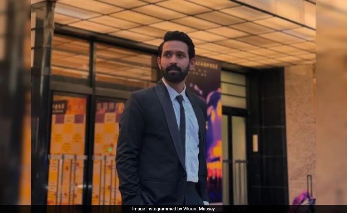 Vikrant Massey Recalls When He Punched An Epileptic Boy In School: "I Was Afraid That He Might Die"