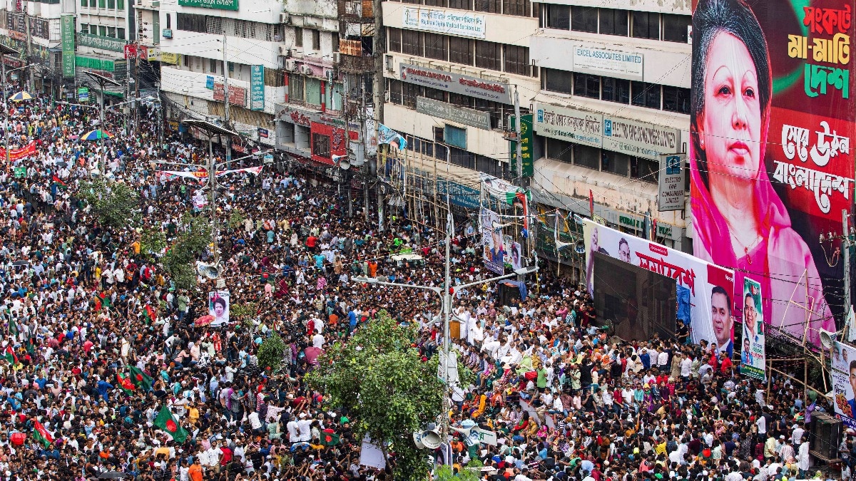 Bangladesh parties patient on polls but fear a ‘king’s party’