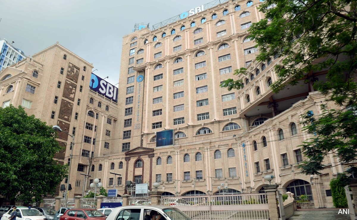 SBI Net Profit Almost Flat At Rs 17,035 Crore In April-June Quarter