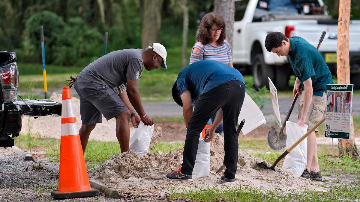 Tropical storm Debby headed for Florida, likely to turn into hurricane