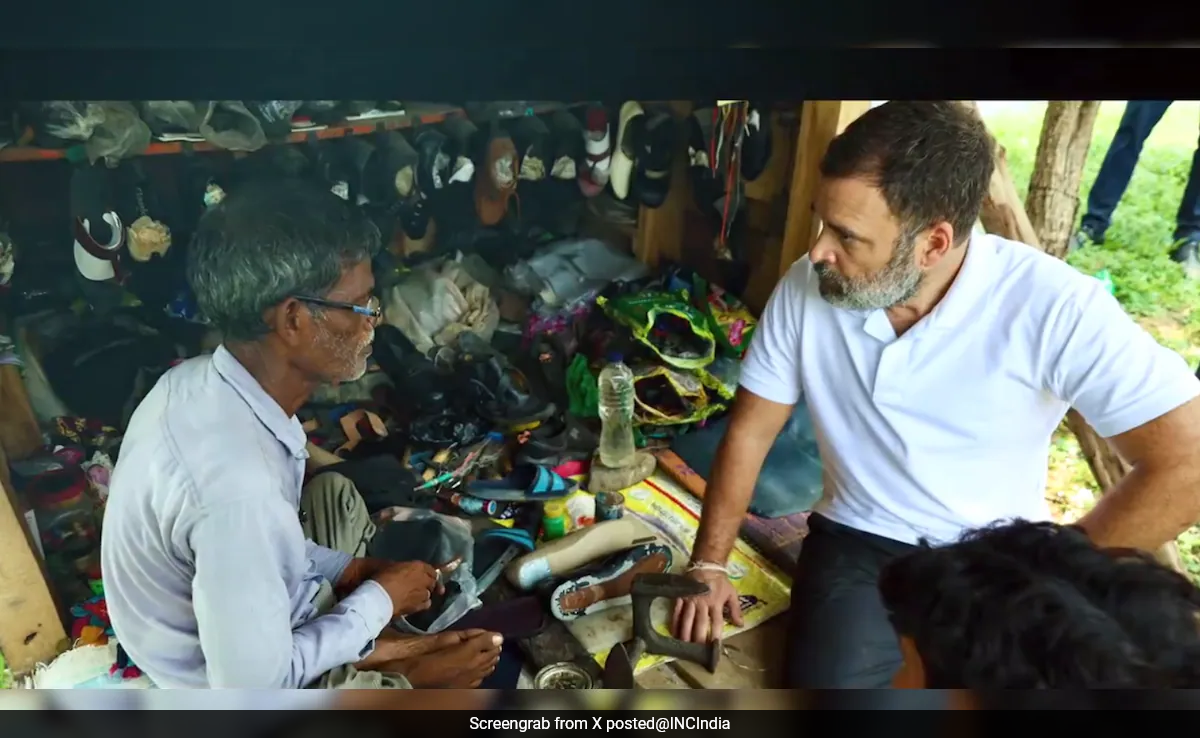 "10 Lakh Offer For Shoes Rahul Gandhi Mended, But Won't Sell": UP Cobbler