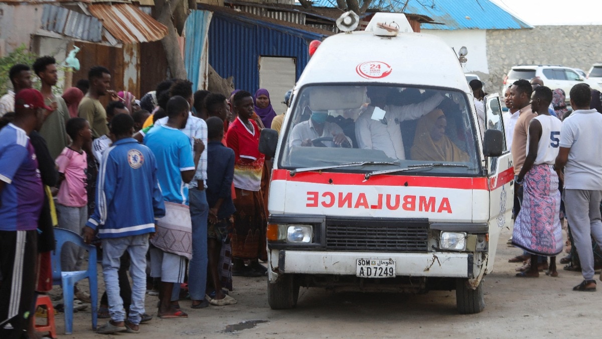 Somalia: Mogadishu beach explosion kills 8 injures 28